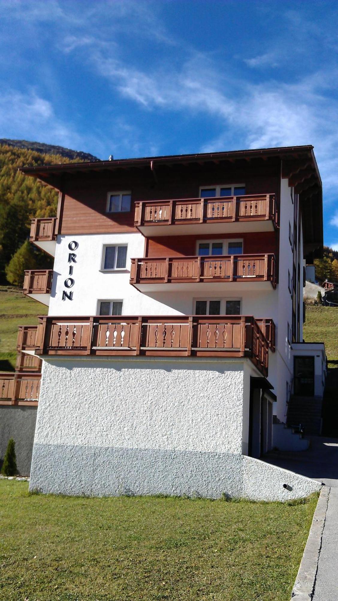 サース フェーHaus Orionアパートメント エクステリア 写真